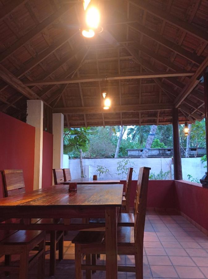 Dove Cottage Cherai Beach Extérieur photo
